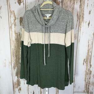 Market & Spruce Gray, Cream, and Green Sweater Cowl. Size XL. Excellent cond!